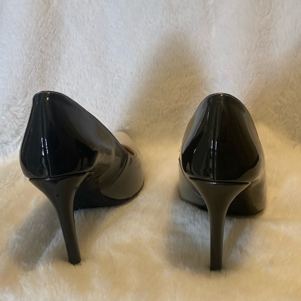 Nine West Ezra Pointy Toe Pumps size 6 - Picture 8 of 8